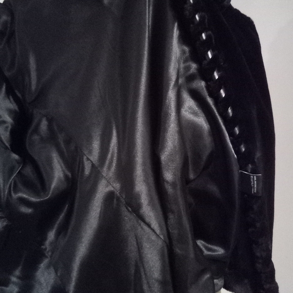 Vintage Black Jones New York Fun Furry Coat - Picture 6 of 16